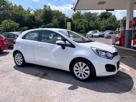 KIA RIO 1.2 2