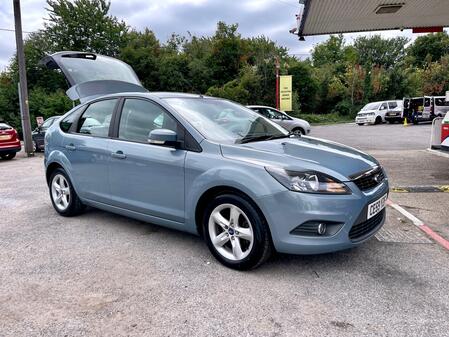 FORD FOCUS 1.6 Zetec 