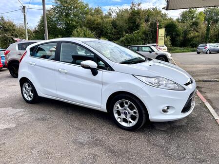 FORD FIESTA 1.2 Zetec