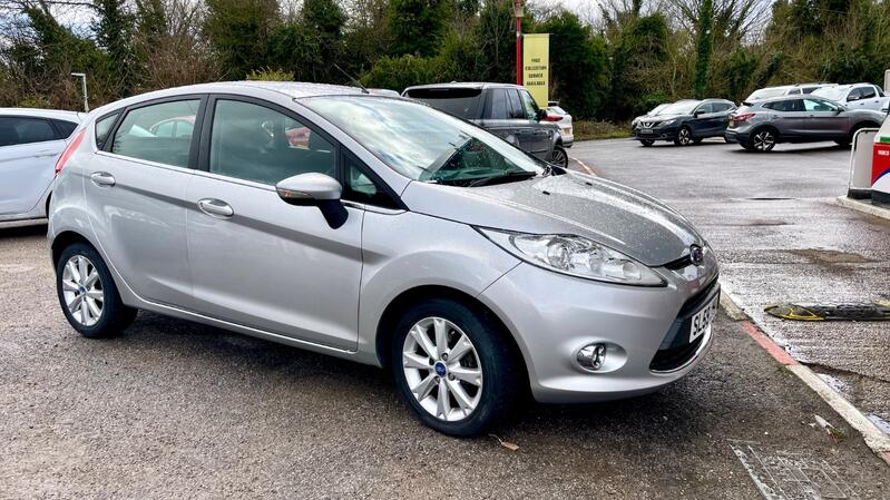 FORD FIESTA 1.2 Zetec